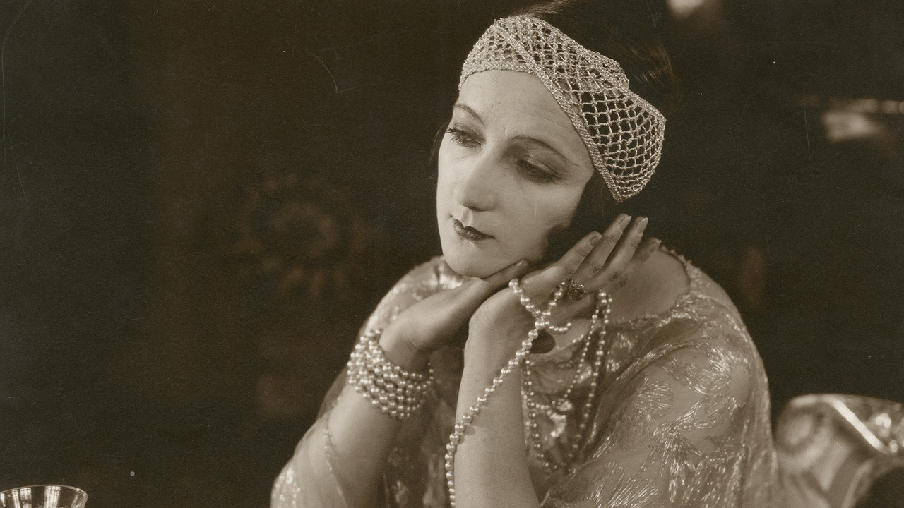 Princesse Mandane backdrop