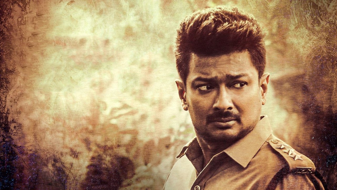 Nenjuku Needhi backdrop