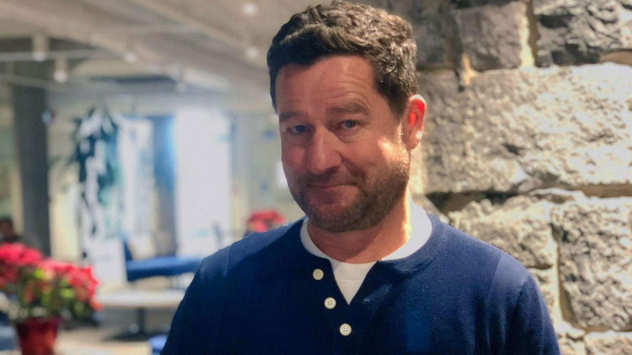 Entre deux cours backdrop