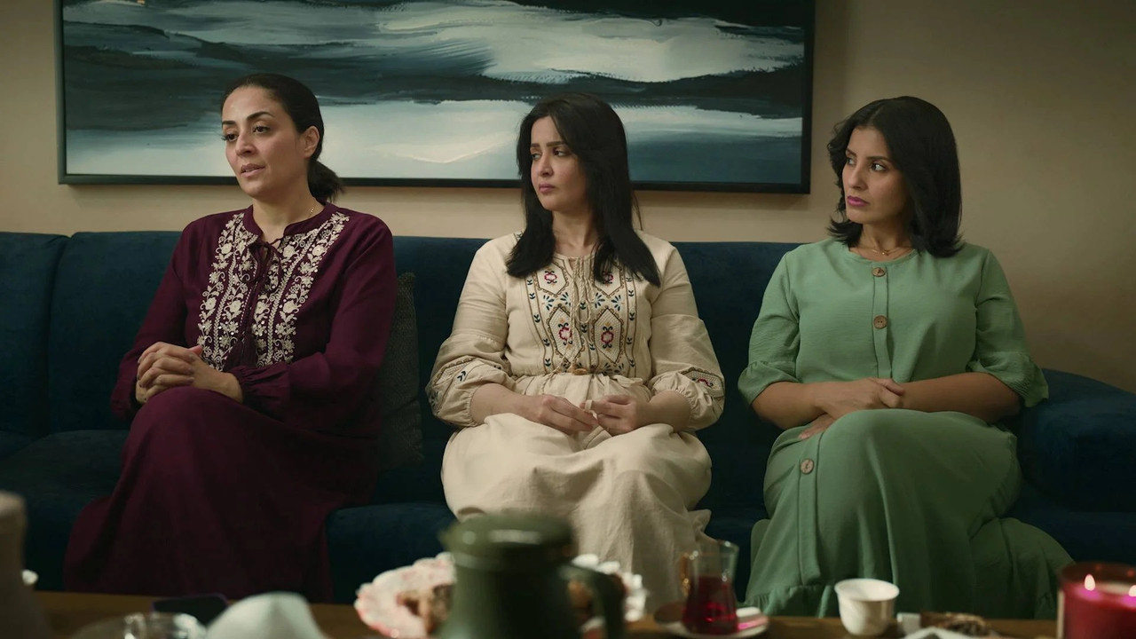 My aunt Noir backdrop