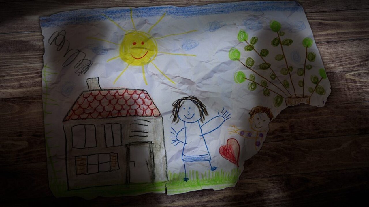 Deadliest Mums & Dads backdrop