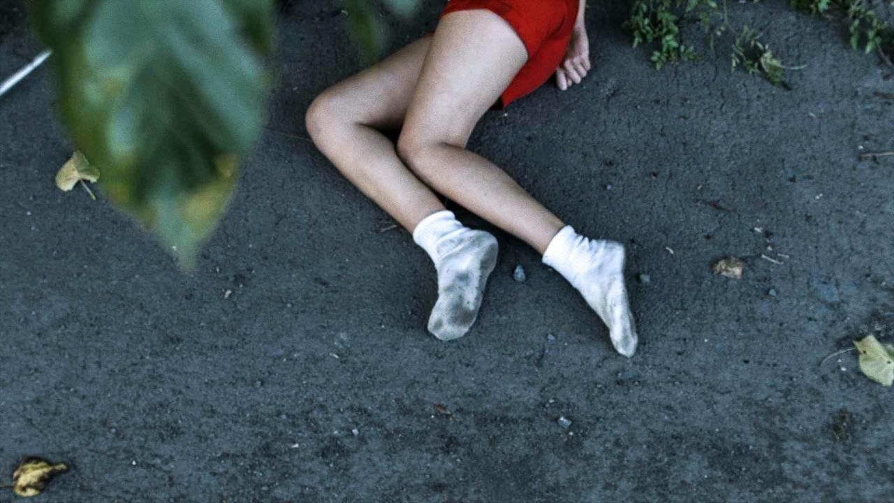 I Remember Nothing backdrop