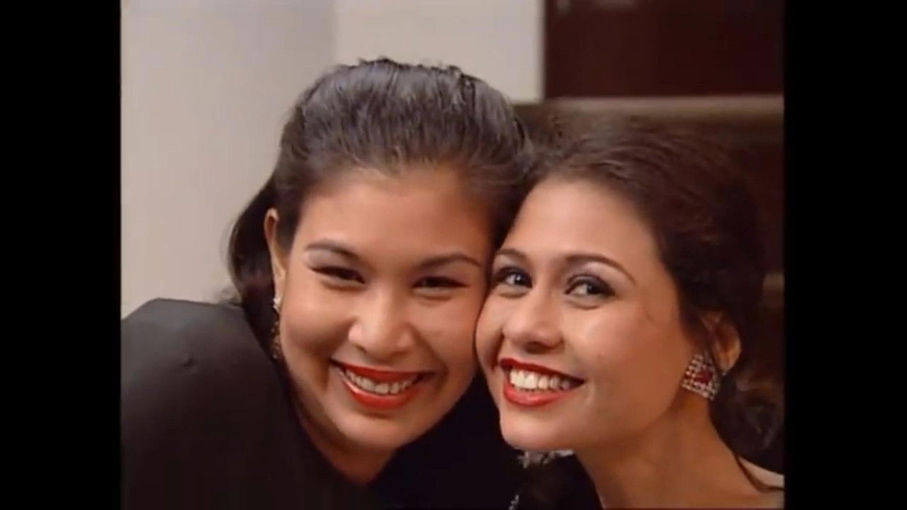 Pengantin Popular backdrop