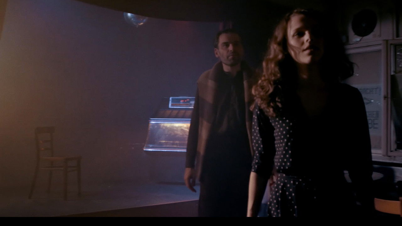 Modulation Nowhere backdrop