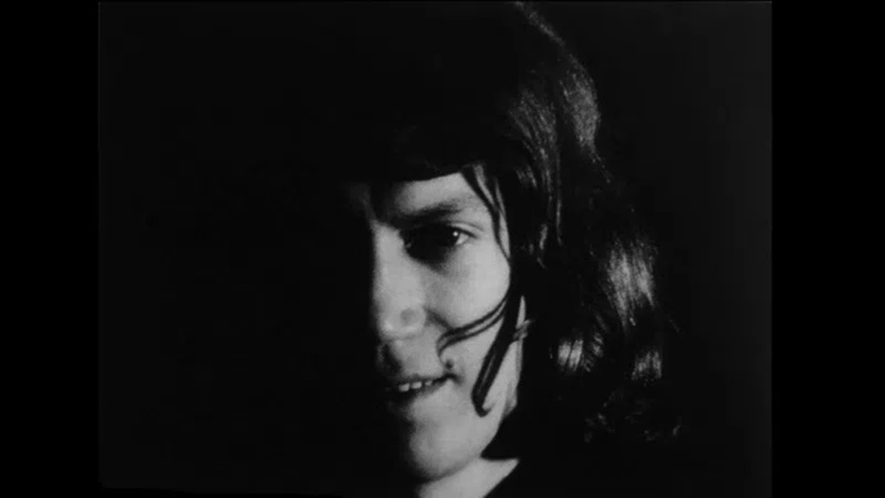 Screen Test [ST8]: ANTOINE backdrop