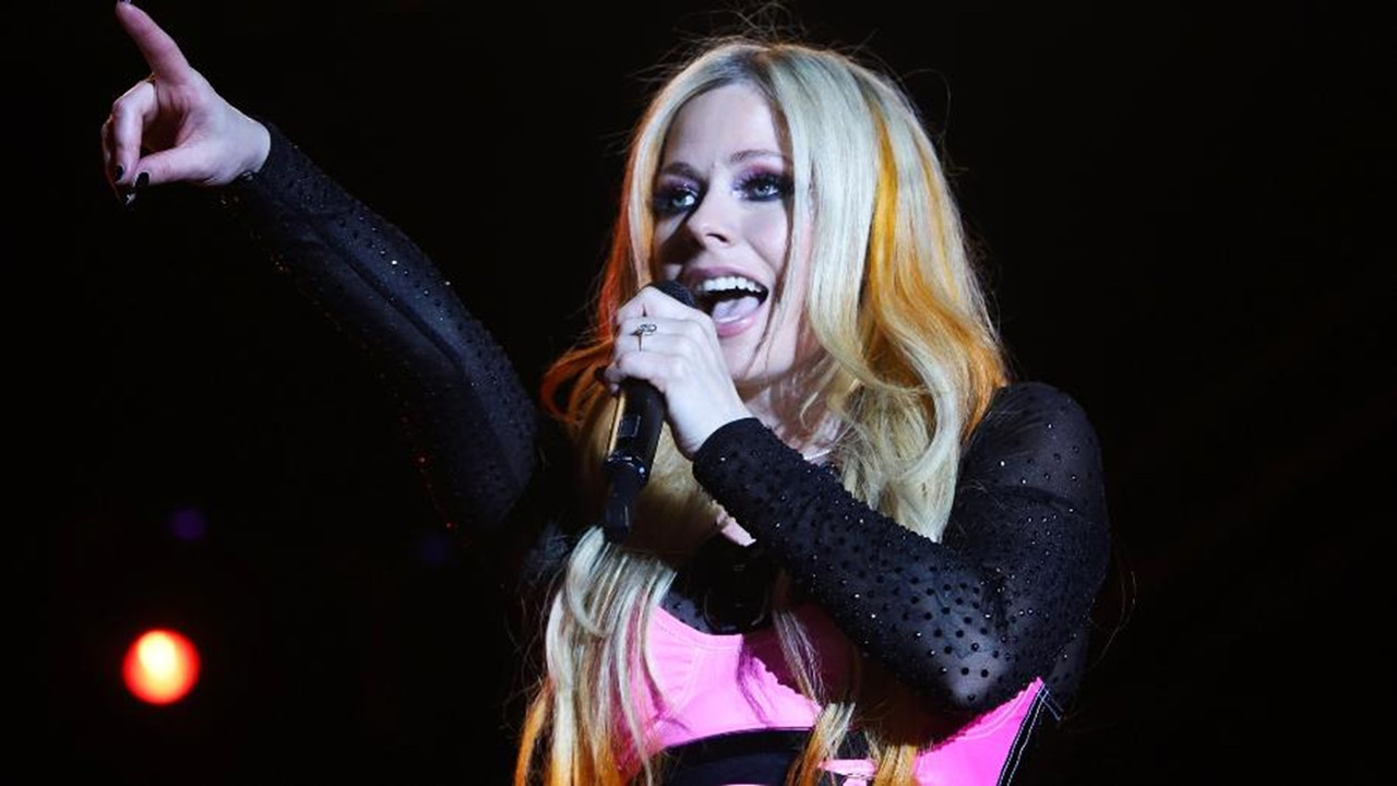 Avril Lavigne: Rock In Rio backdrop