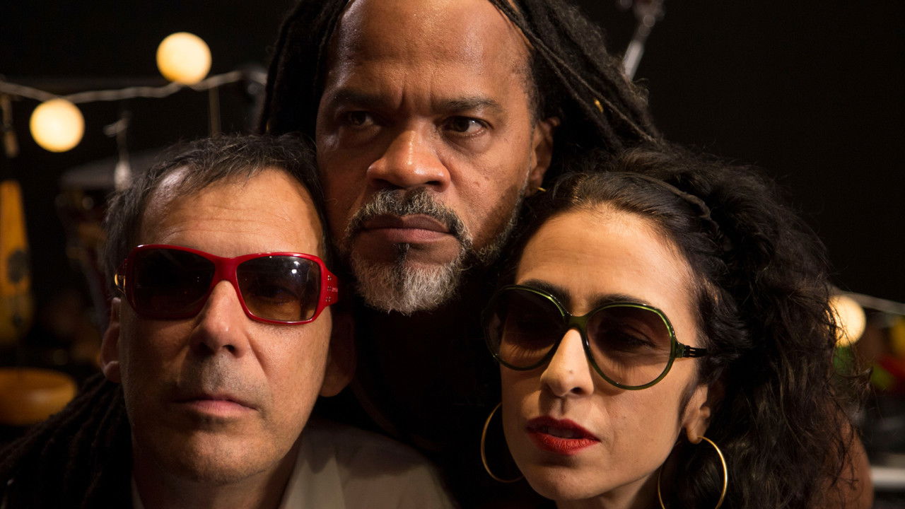 Tribalistas 2017 backdrop