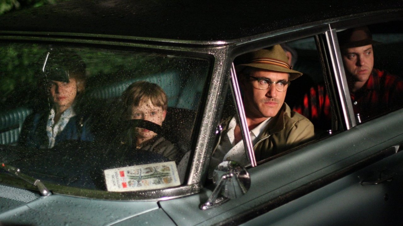 Les Rescapés backdrop