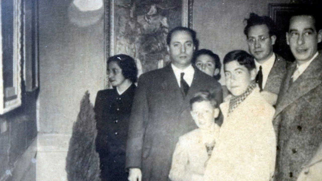 Luis Batlle Berres backdrop