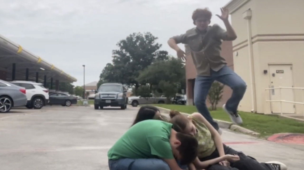 Pip Van Winkle backdrop