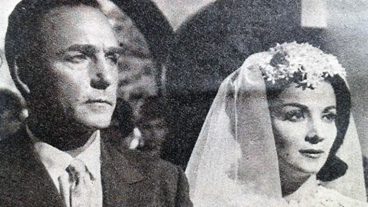 Tres alcobas backdrop