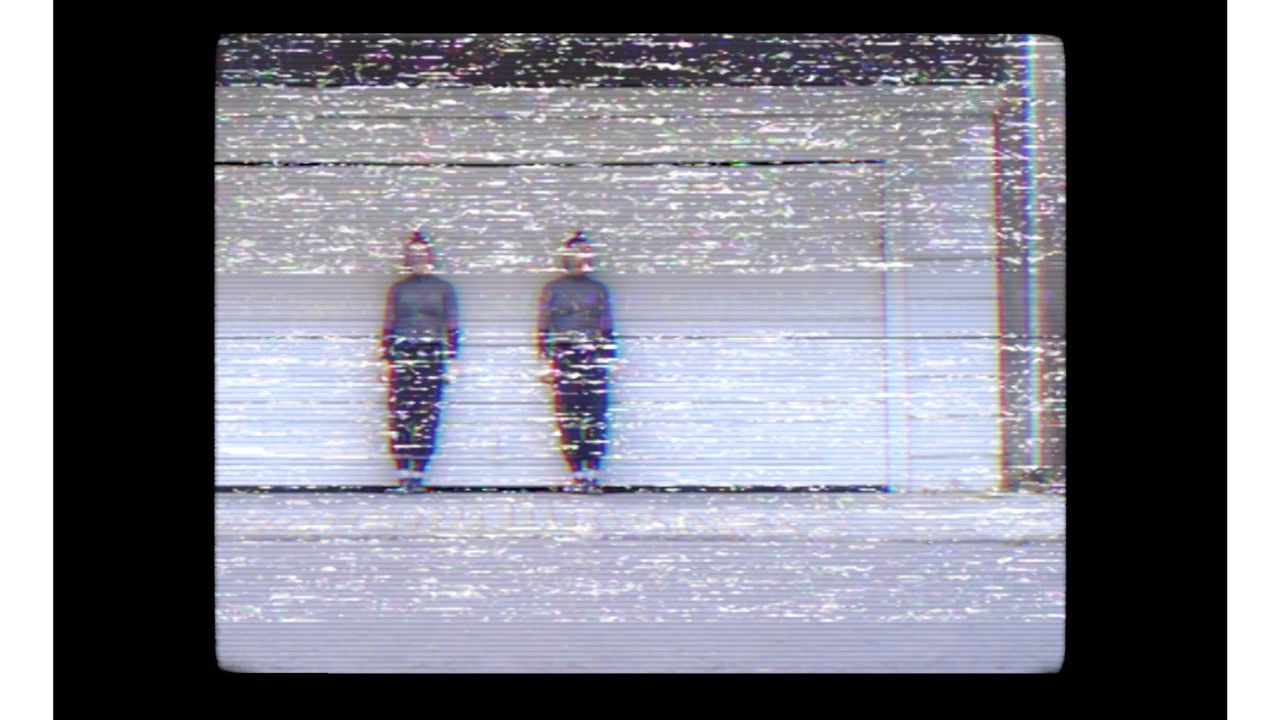 Distant Nixa backdrop