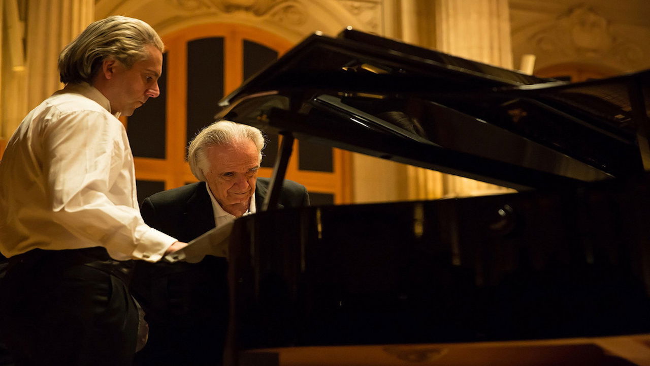 João, o Maestro backdrop