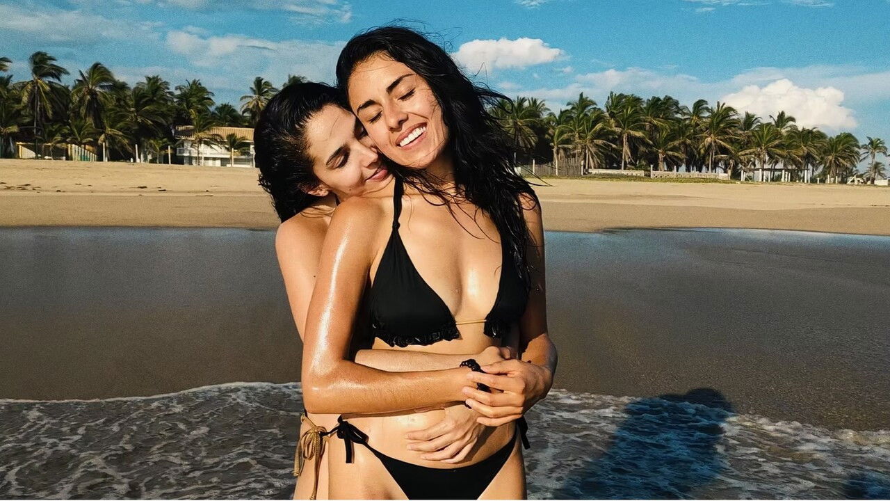 Arruinarlo todo (o la noche que nos prometimos) backdrop