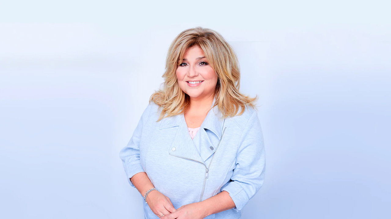 Deux filles le matin backdrop