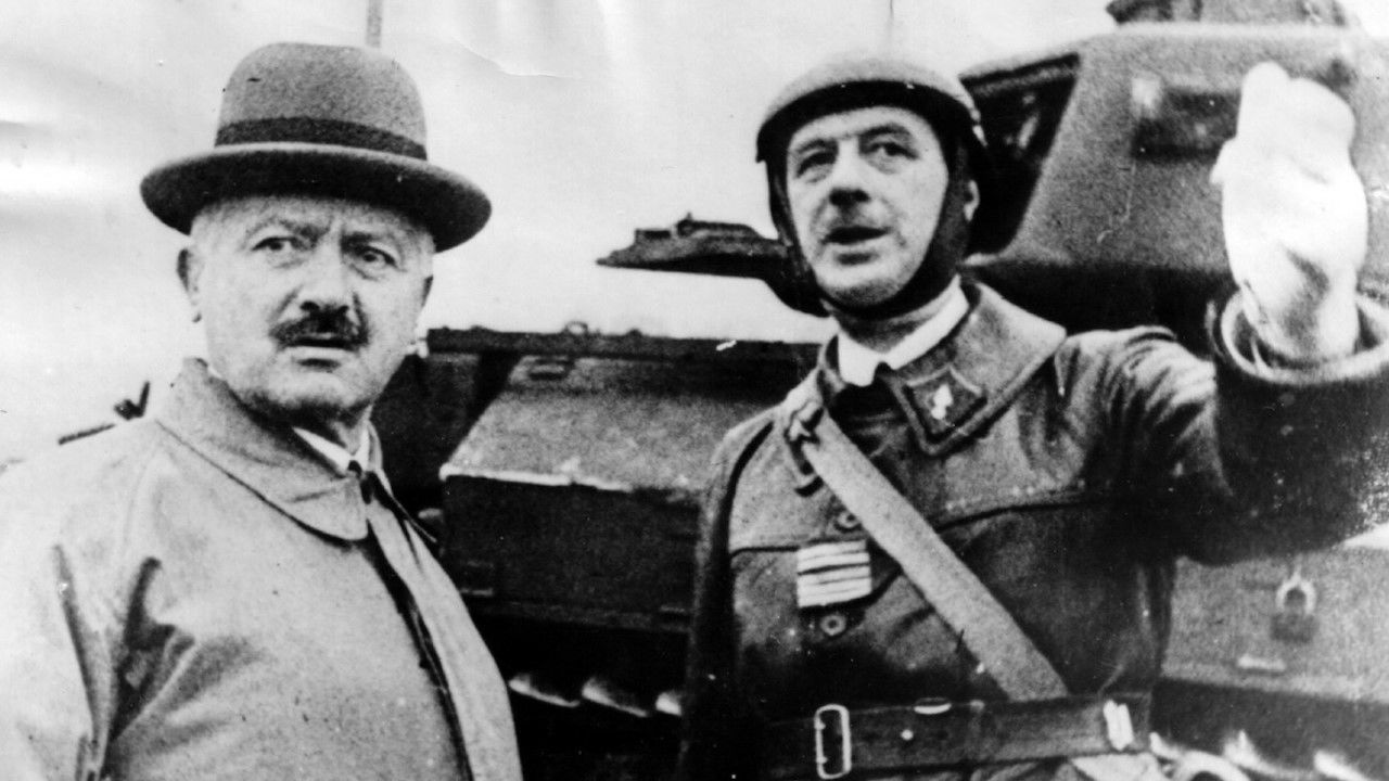 De Gaulle 1940, premières batailles backdrop