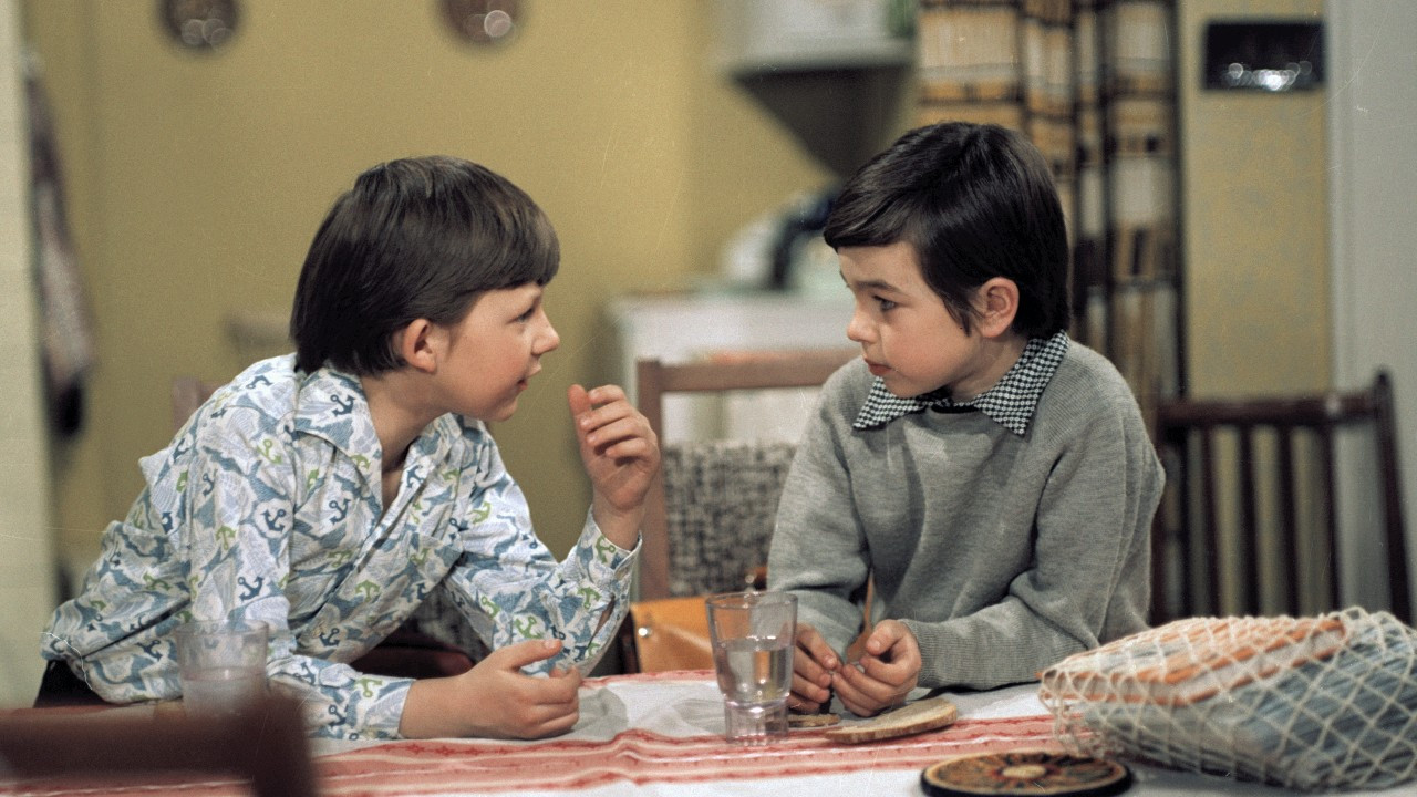 A Vampire in High-Rise backdrop