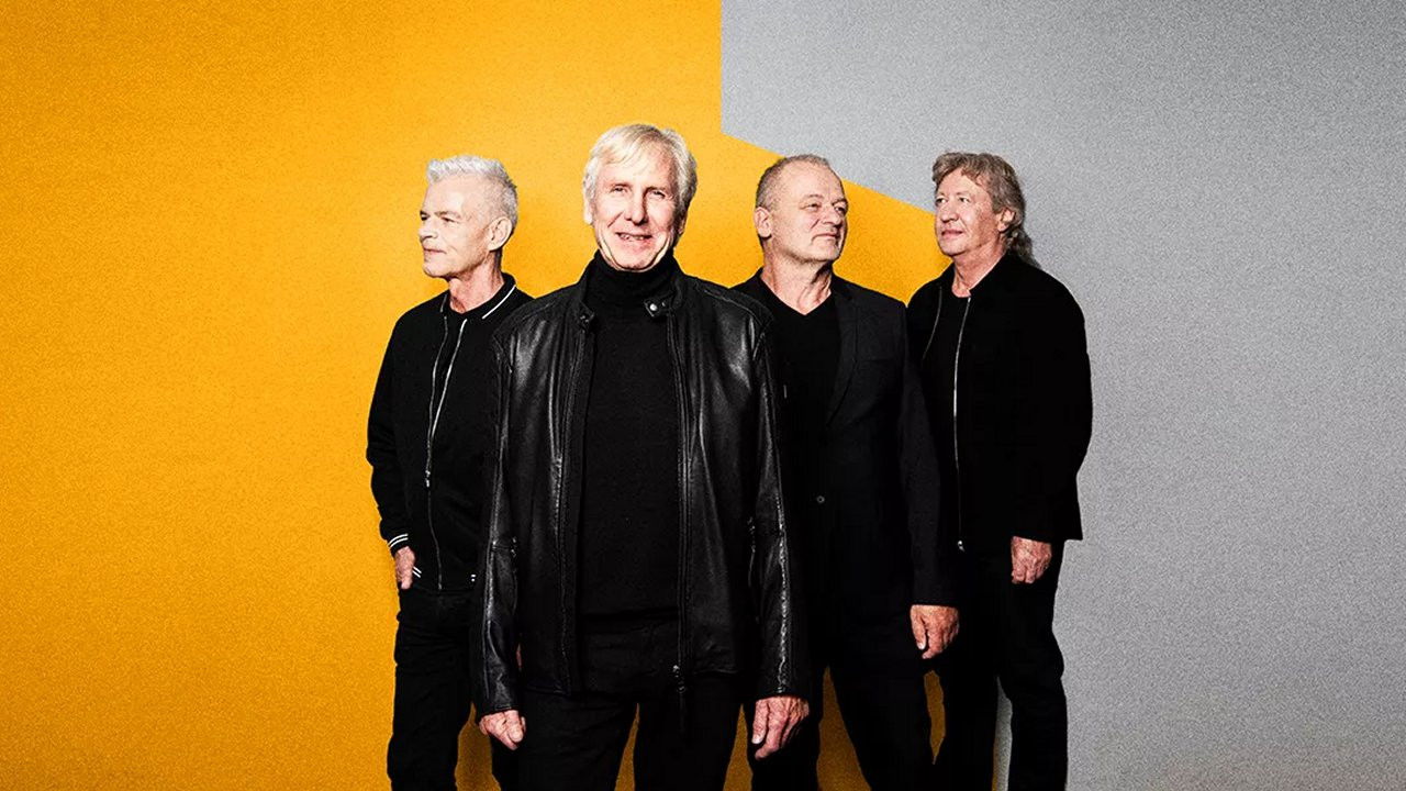 TV-2: Live fra Smukfest backdrop