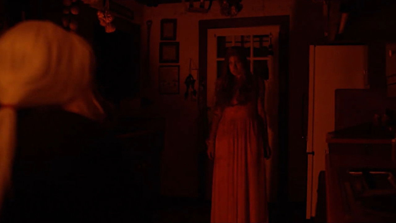 She Burns in Hell: Chapter 2 backdrop