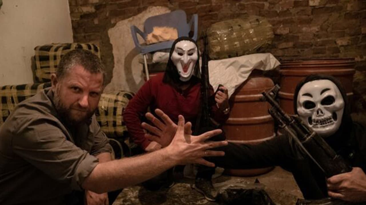 Clandestino backdrop