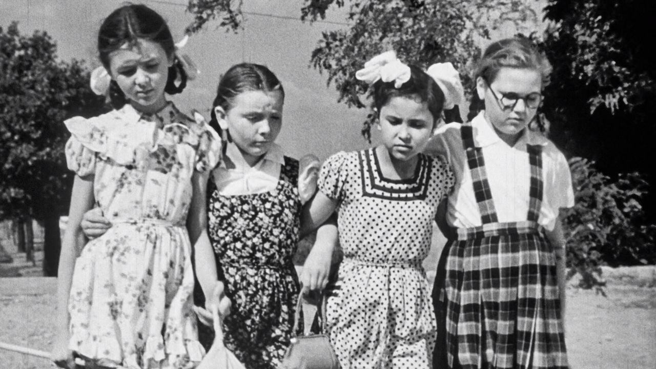 The Girl and the Crocodile backdrop