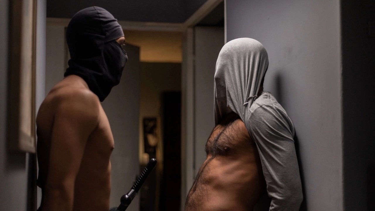 The Trace of Your Lips backdrop