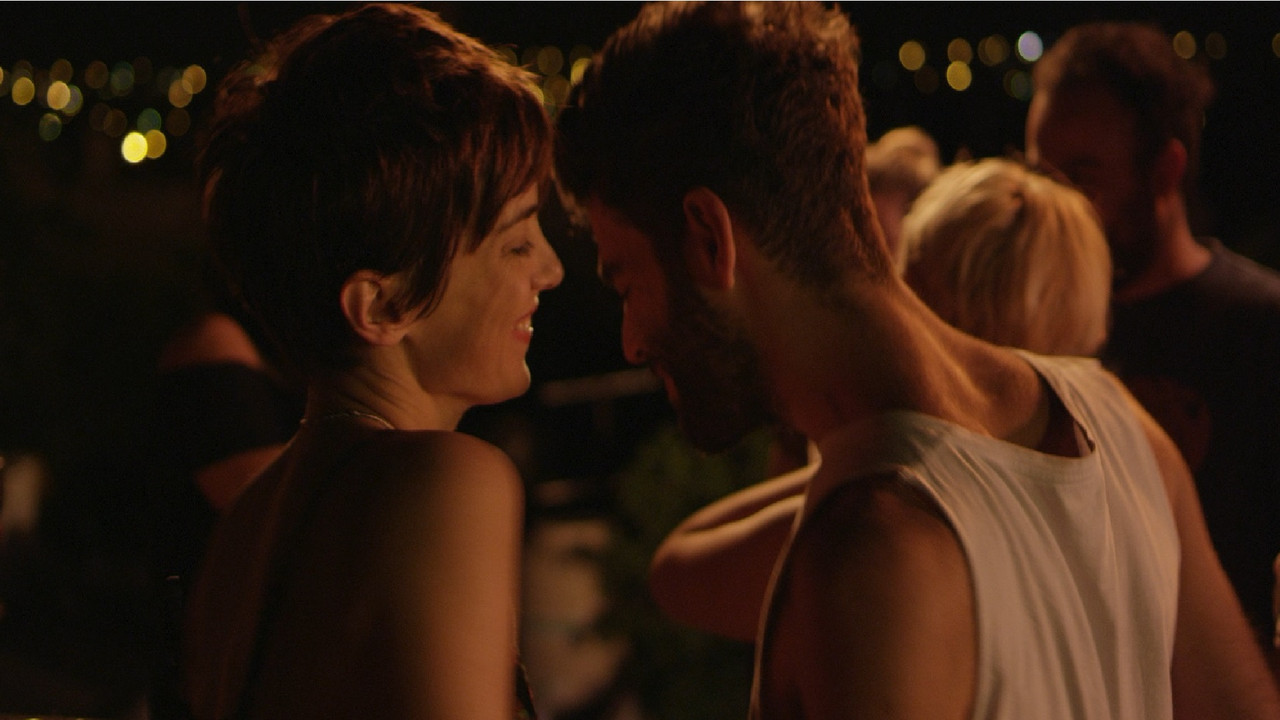 How to Make a Dead Man Float backdrop