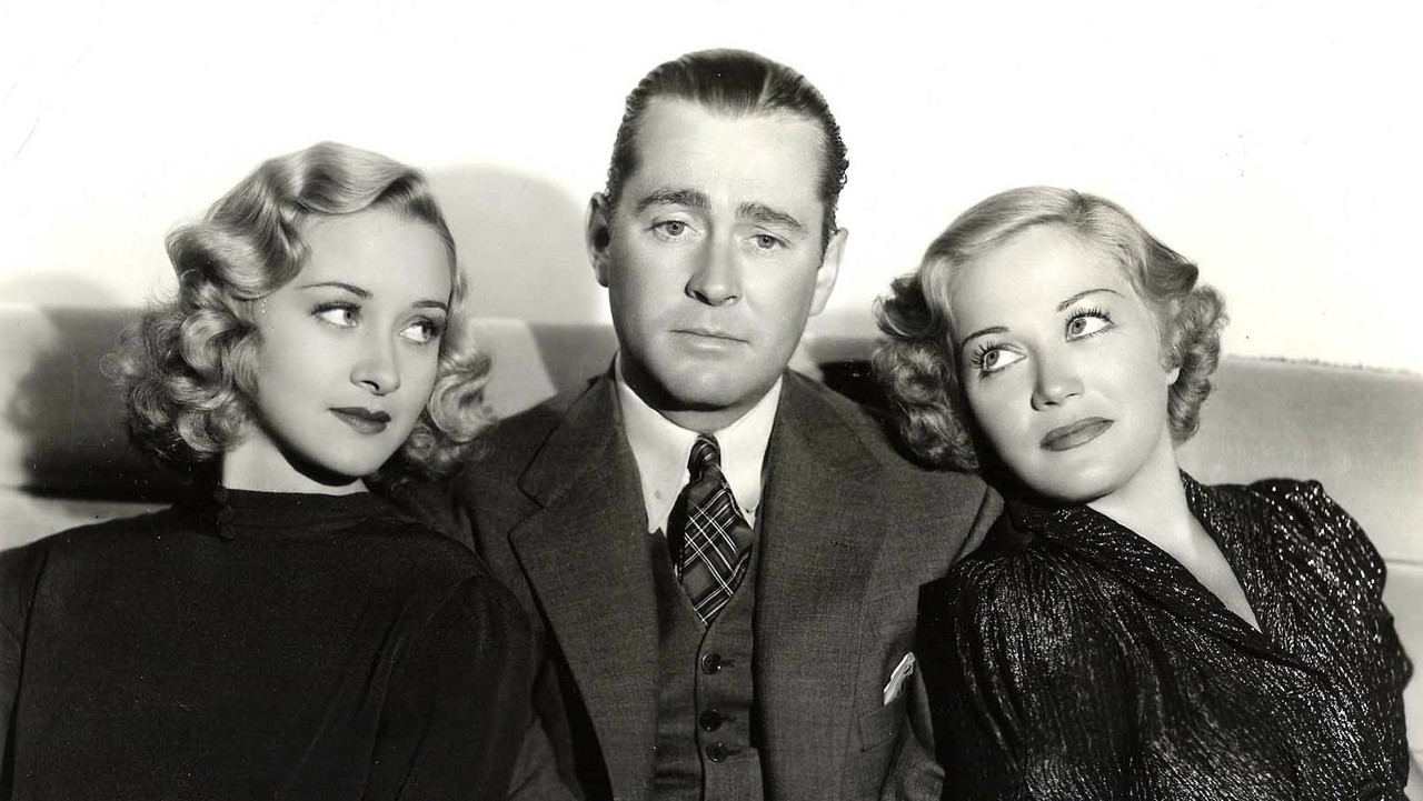 Come Closer, Folks backdrop