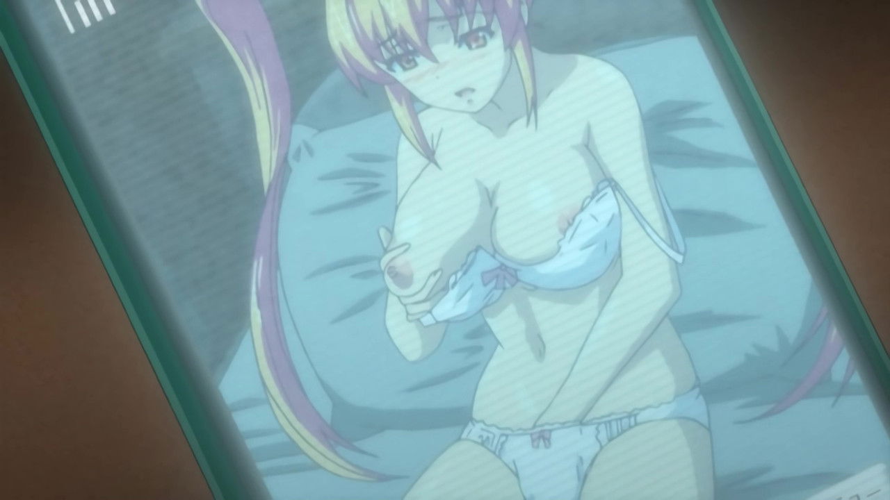 Inshitsu Otaku ni Ikareru Kanojo backdrop