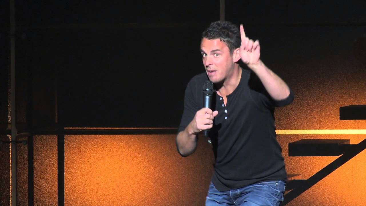 Philippe Bond backdrop