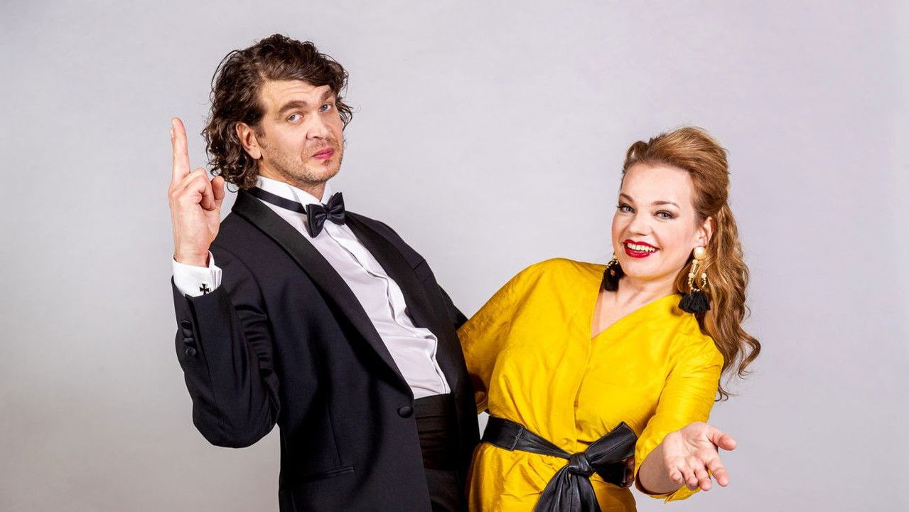 Tuuli Roosma mees backdrop