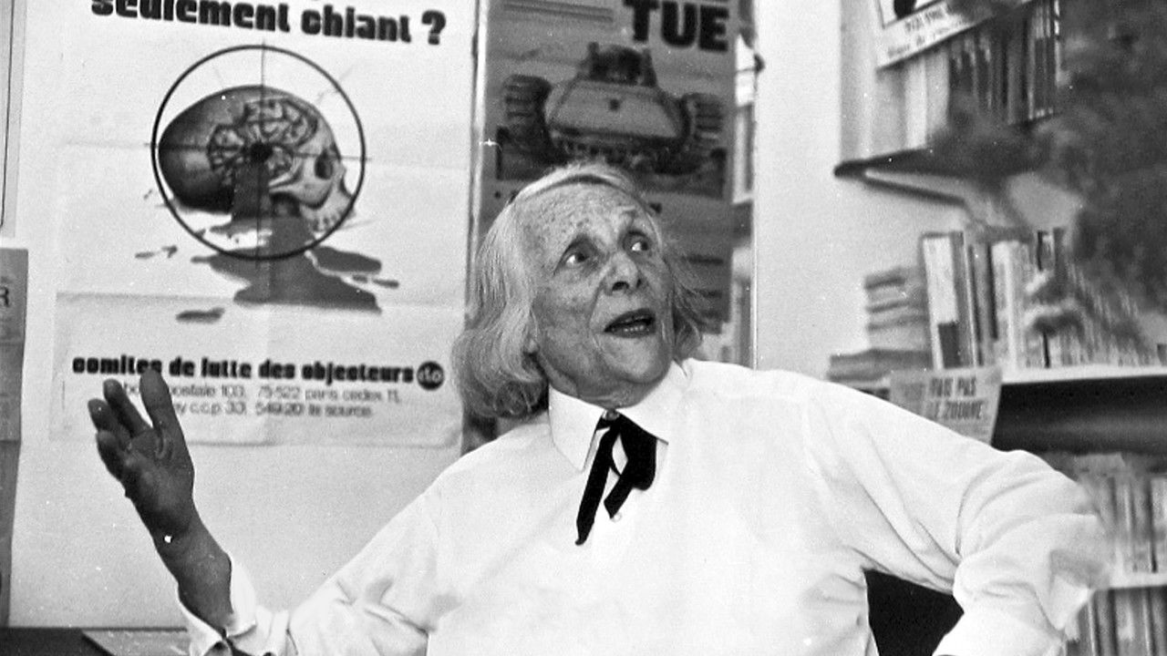 Écoutez May Picqueray backdrop