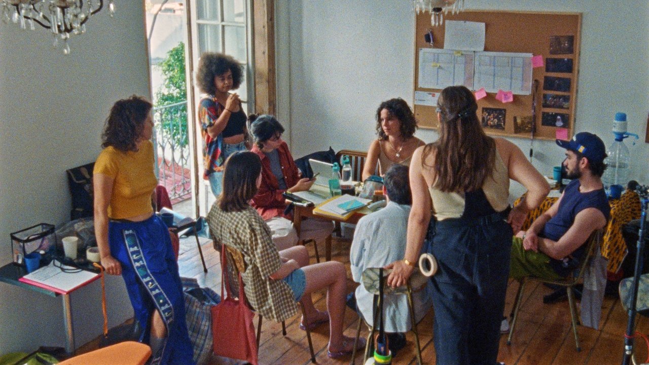 Two Times João Liberada backdrop