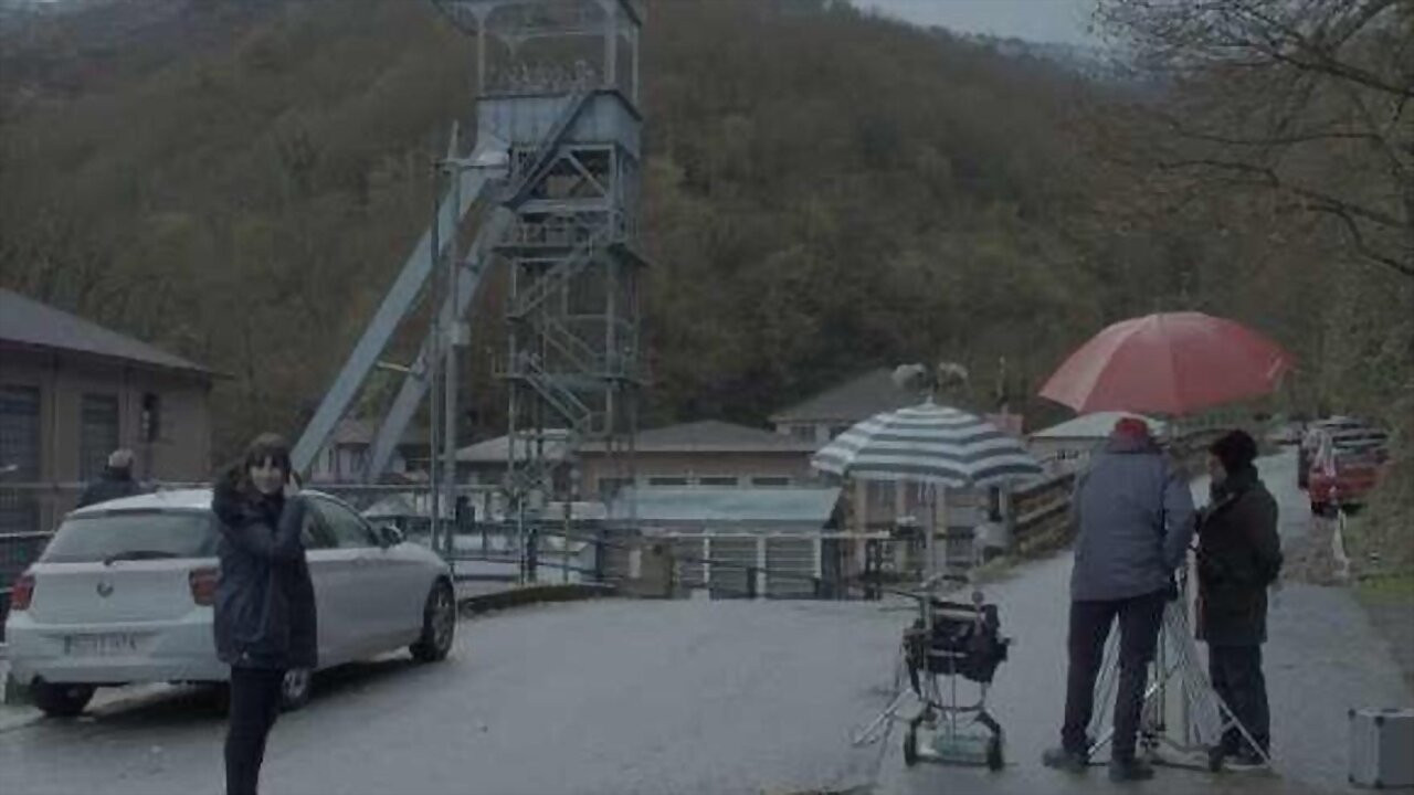 El pasado presente backdrop