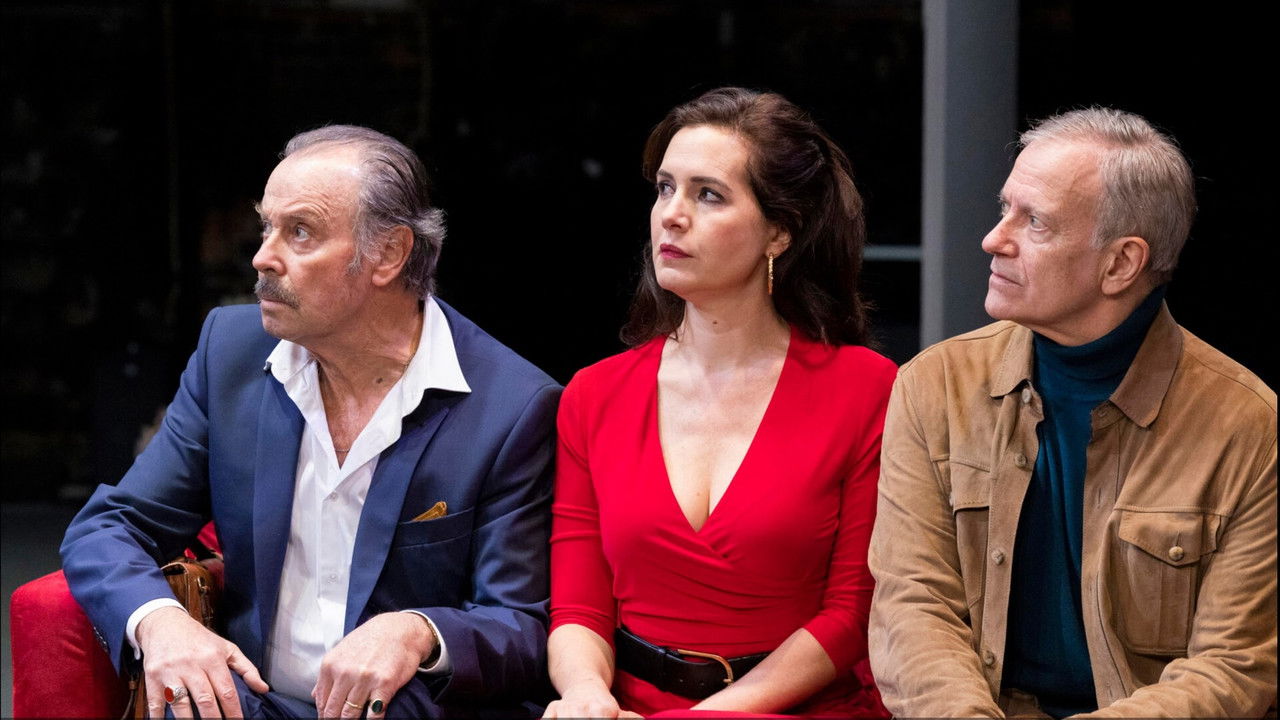 Les Pigeons backdrop