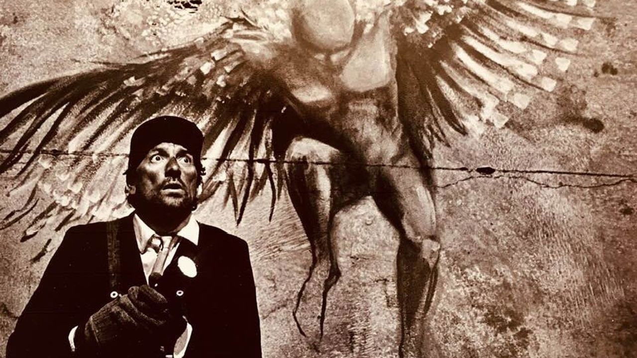 Dans le ventre du dragon backdrop