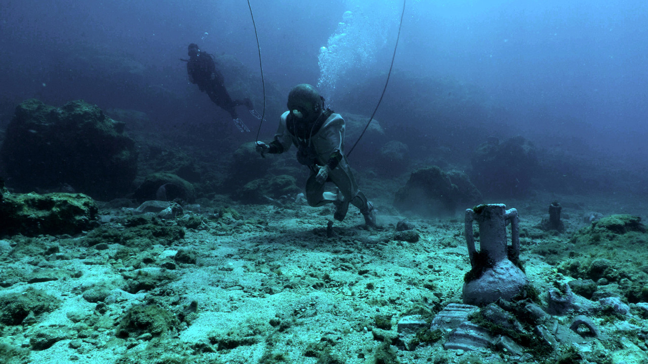The Two-Thousand-Year-Old Computer backdrop