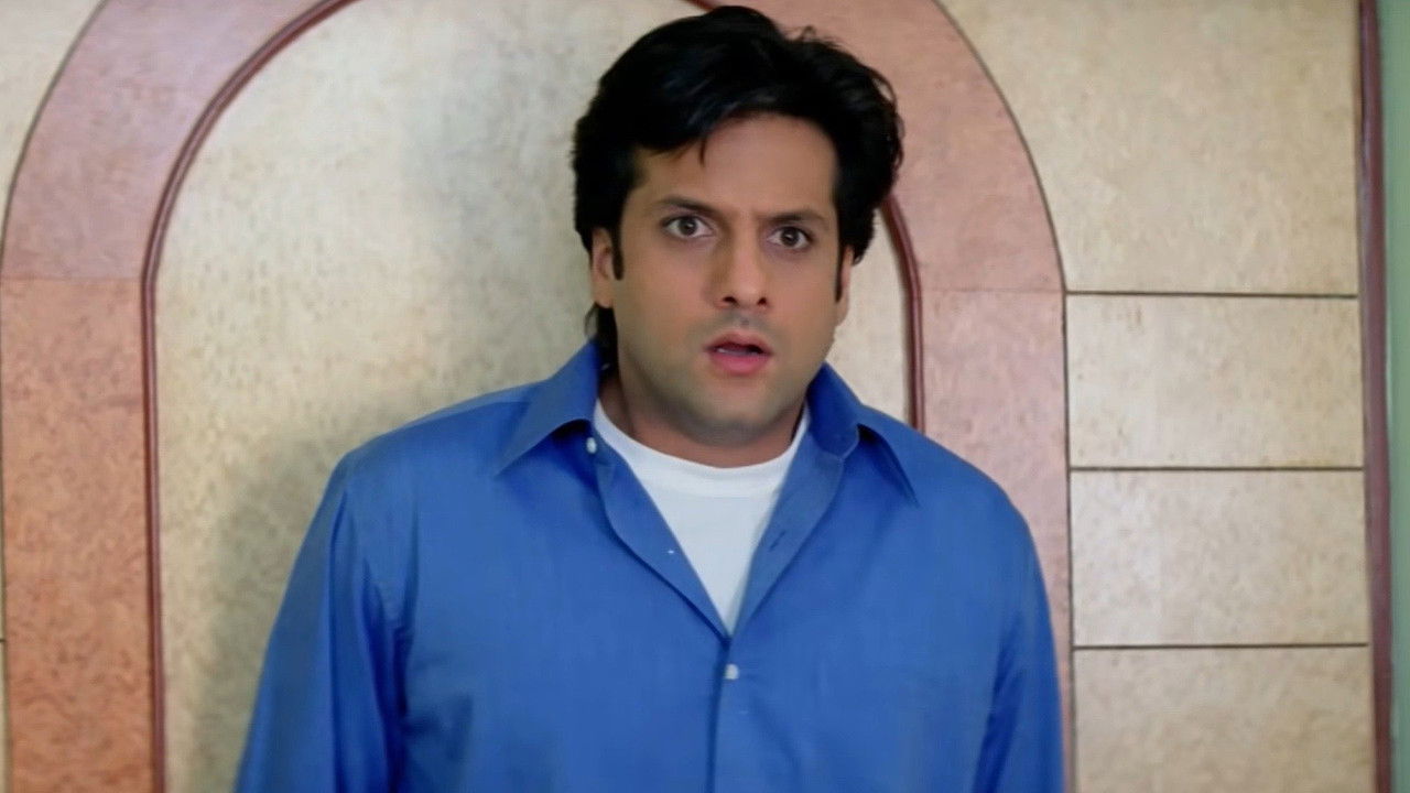 Kitne Door Kitne Paas backdrop