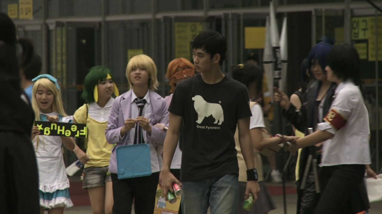 Worst Friends backdrop