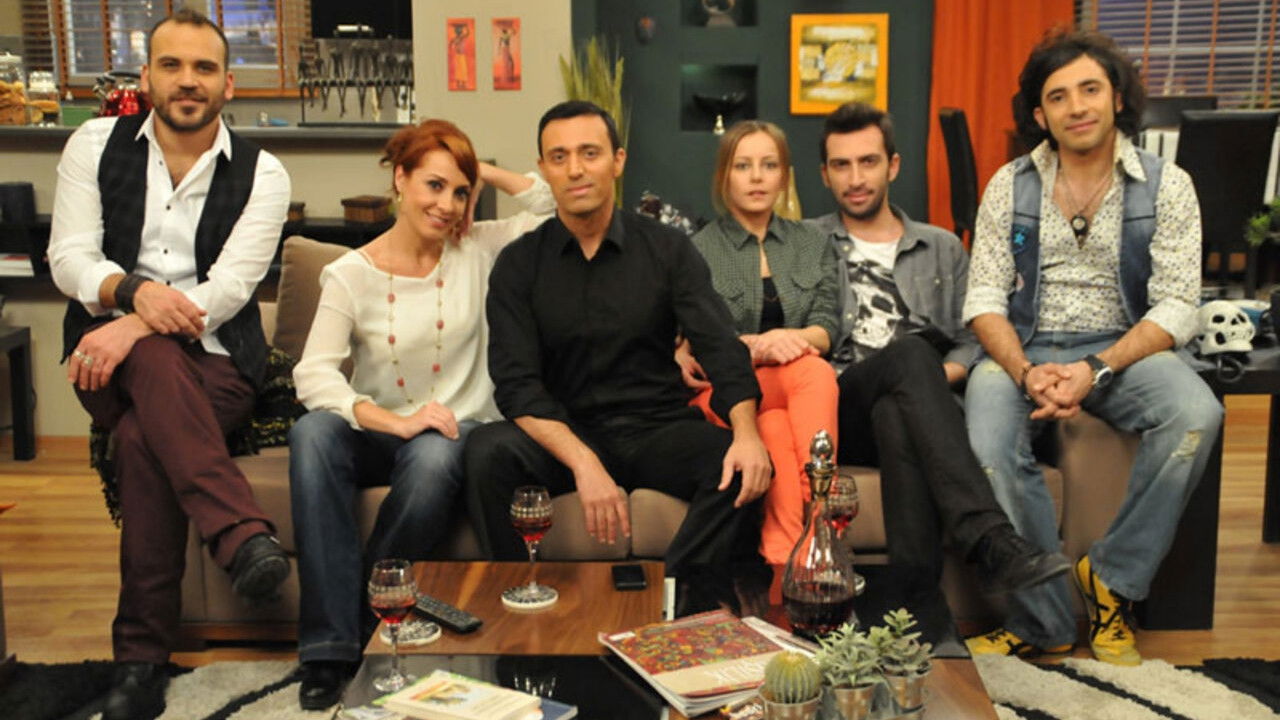 Başrolde Aşk backdrop