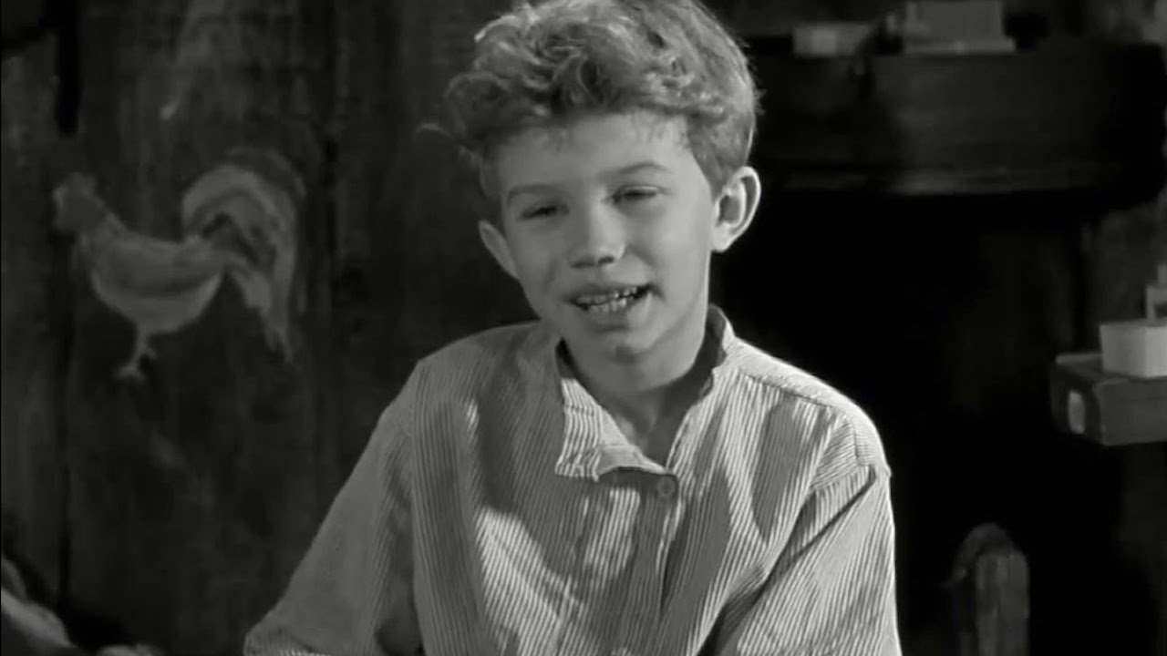 The Childhood of Maxim Gorky backdrop