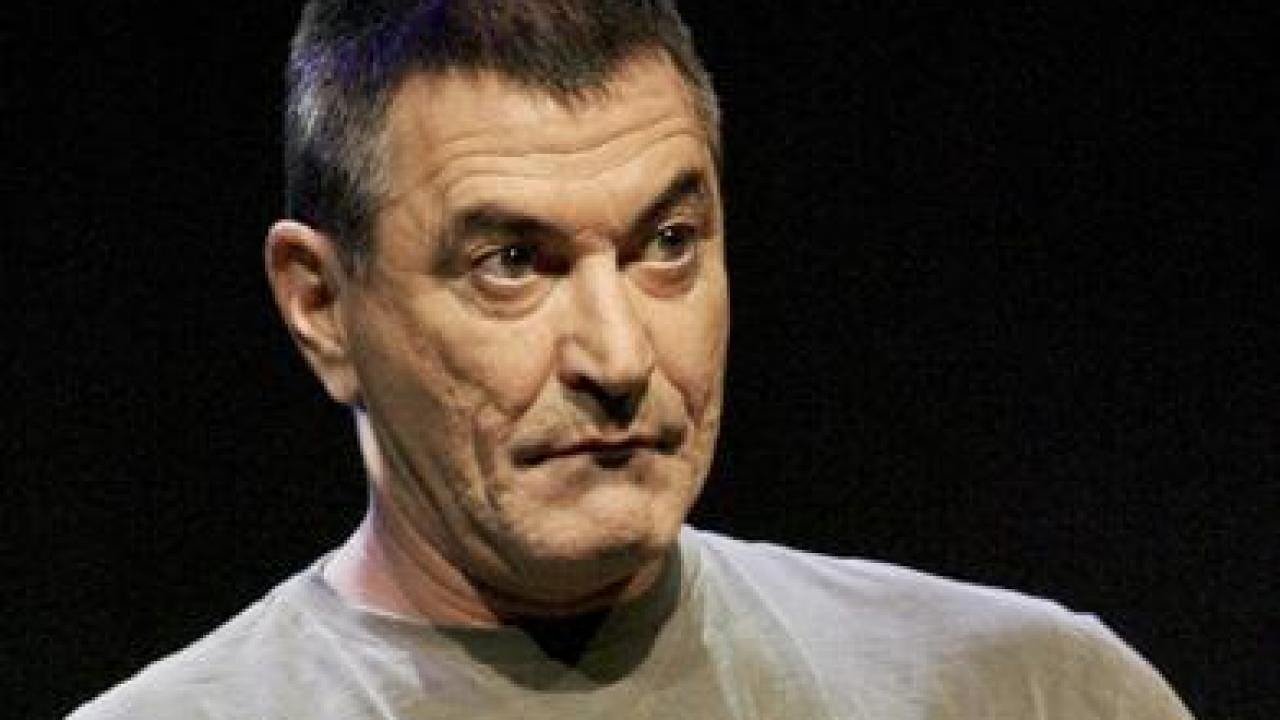 Bigard at the Stade de France backdrop