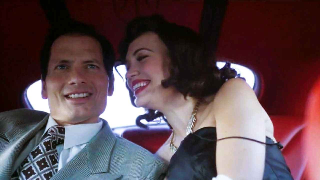 Frank and Ava backdrop