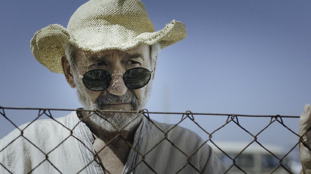 Formentera Lady backdrop