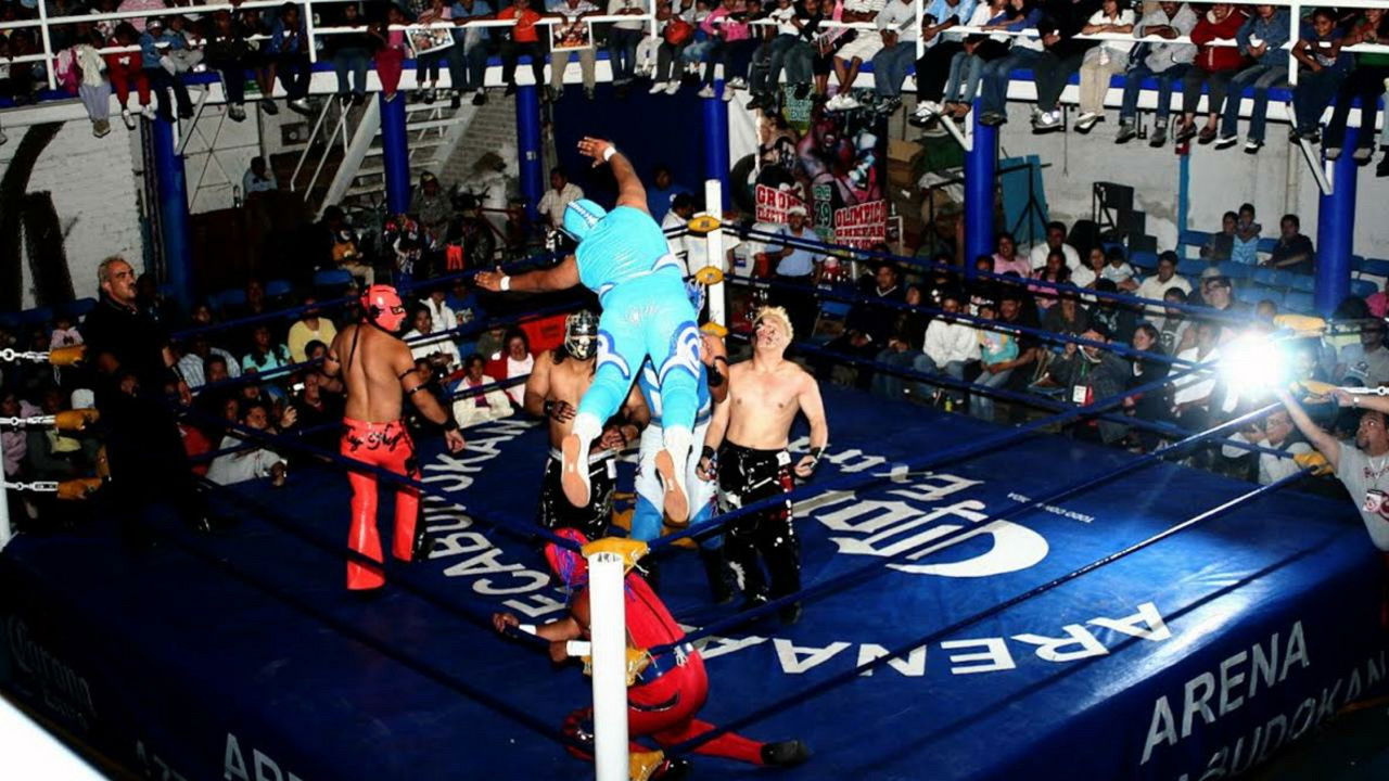 Arena Azteca Budokan backdrop