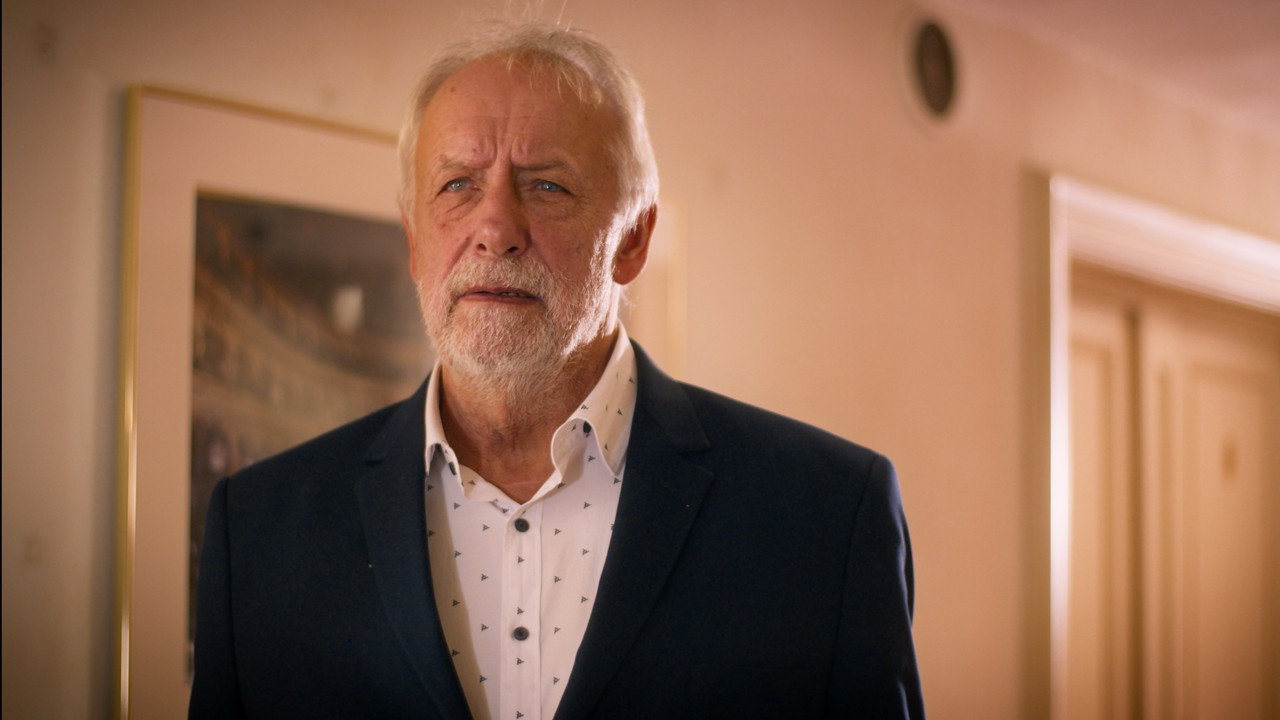 Vypůjčený večer backdrop