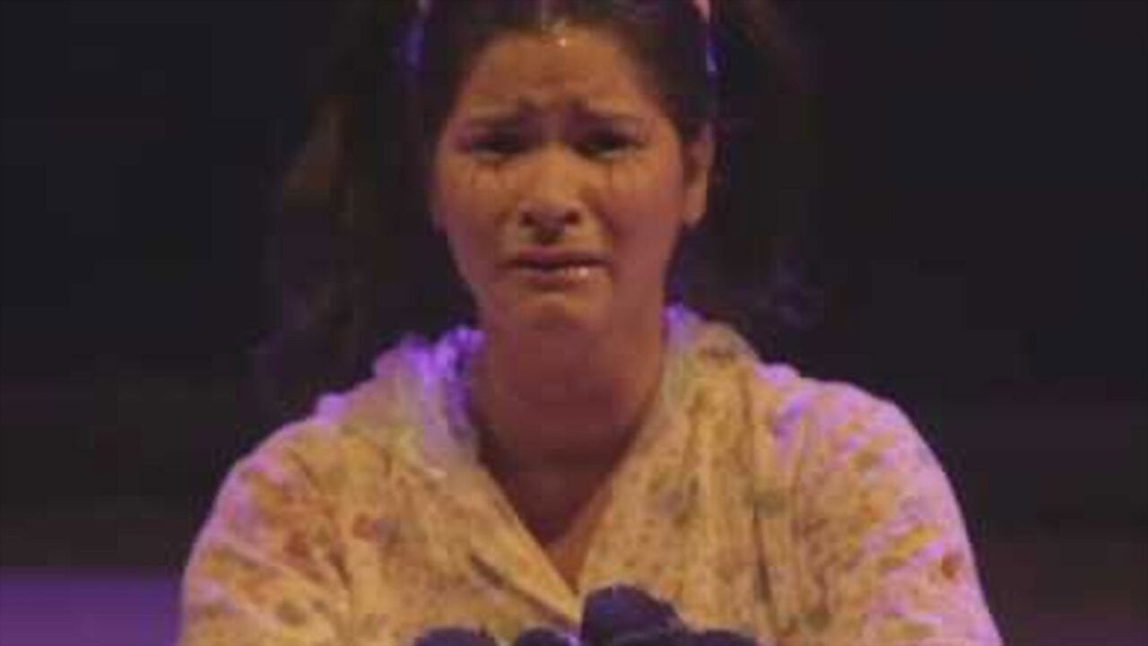 Cidade Correria backdrop