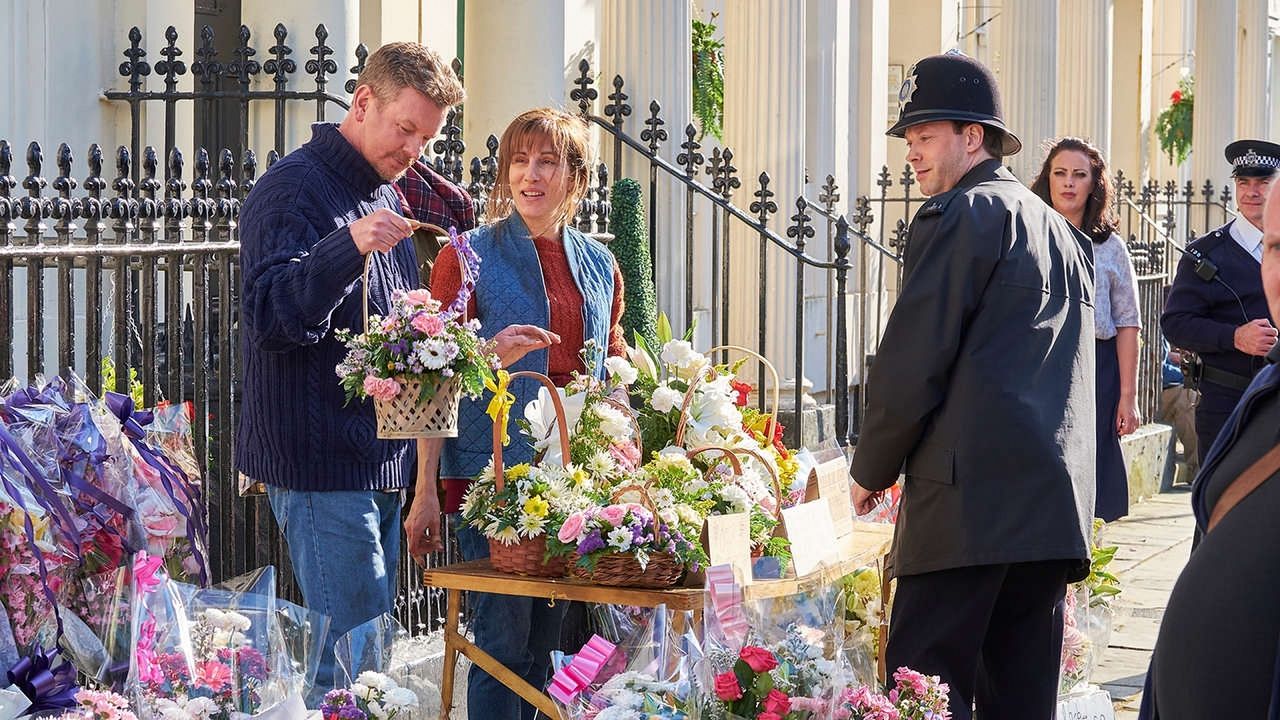 Diana and I backdrop