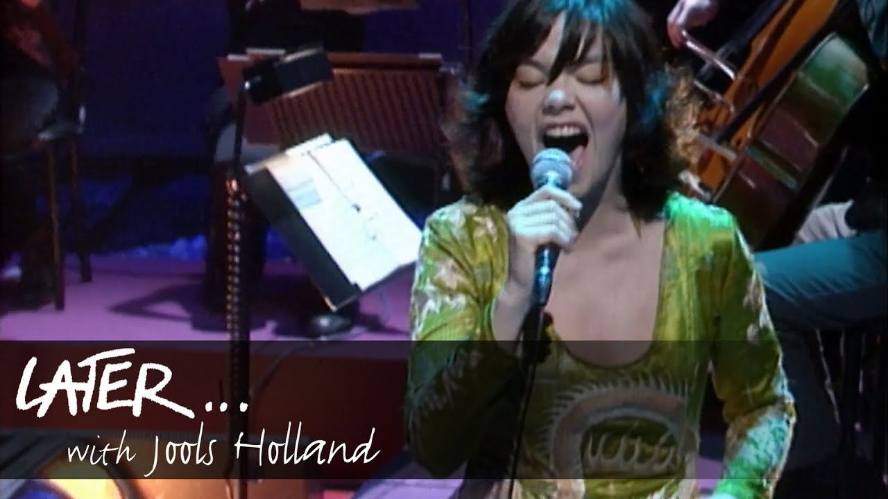 Later With Jools Holland – Mellow backdrop