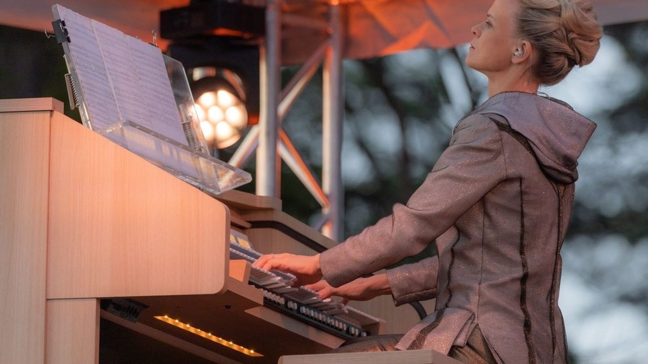 Organ at Night - Iveta Apkalna backdrop
